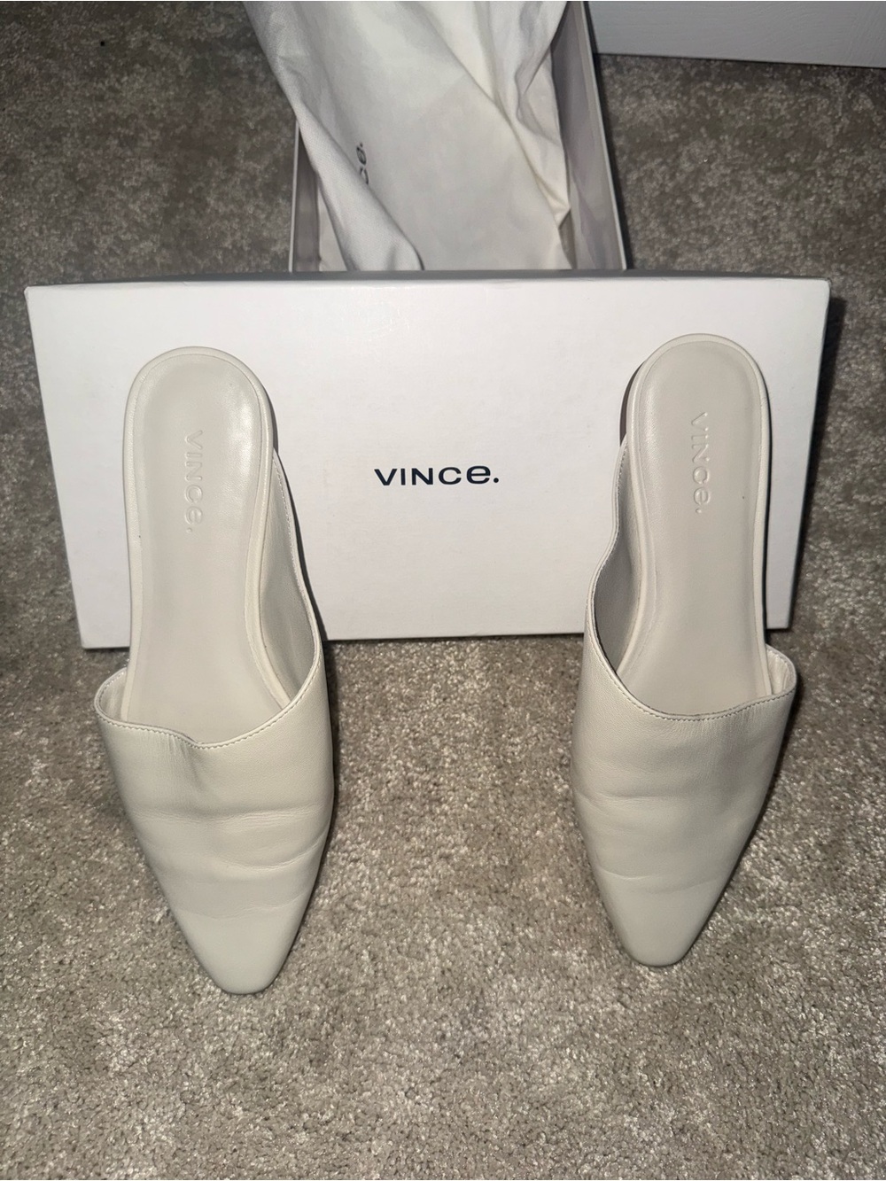 VINCE  Cream Pointed-Toe Leather Mules
